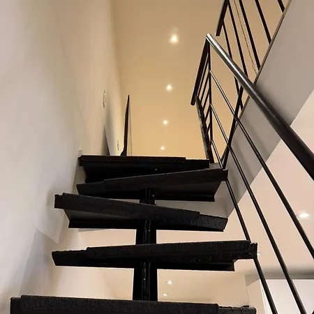 Modernes Maisonette - Belgisches Viertel - Lage!